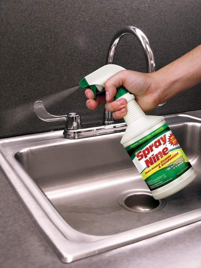 Spray Nine 26832 Heavy Duty Cleaner/Degreaser and Disinfectant, 32 oz. (4)