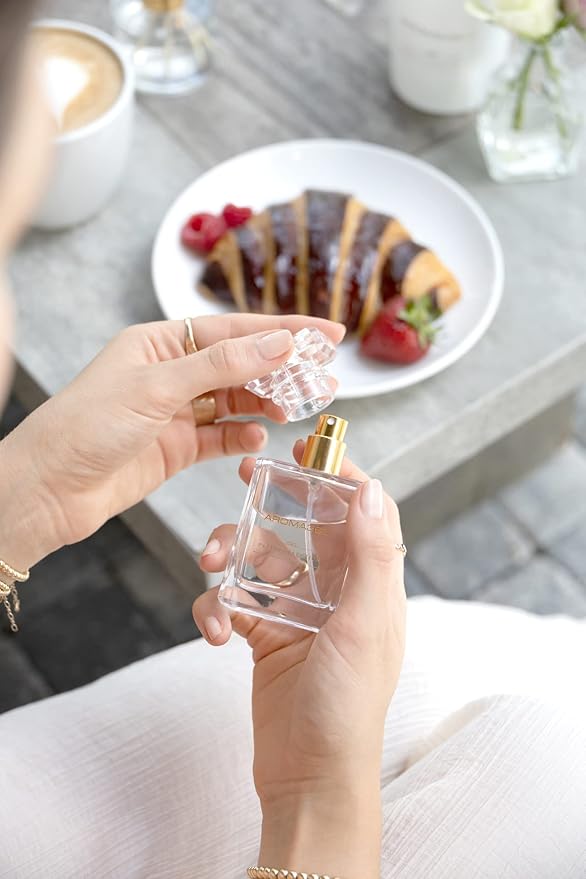 Aroma360 - Escapade - Essential Oil Room Spray Duo - Luxury Hotel Inspired Aromatherapy - Hints of Lemon, Ocean, Bergamot, Fragrant Jasmine - Hypoallergenic - Air Freshener Spray - 6.8 Fl Oz - 2 Pack