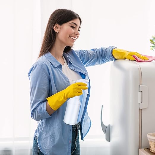 Yinder 18 Pcs 16 Oz Plastic Spray Bottle Bulk Empty Refillable Spray Bottles for Cleaning Solution Leak Proof Water Sprayer with Adjustable Nozzle Mist/Stream Mode(White)