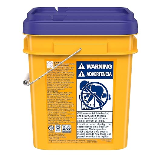 Arm & Hammer powder laundry detergent, crisp clean, 18 lb pail