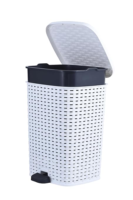 Superio Small Outdoor Trash Can with Lid for Dog Poop 6.8 Gallon/26 L Plastic Step On Garbage Can with Foot Pedal for Bathroom, Bedroom, Office, Patio, Wicker White