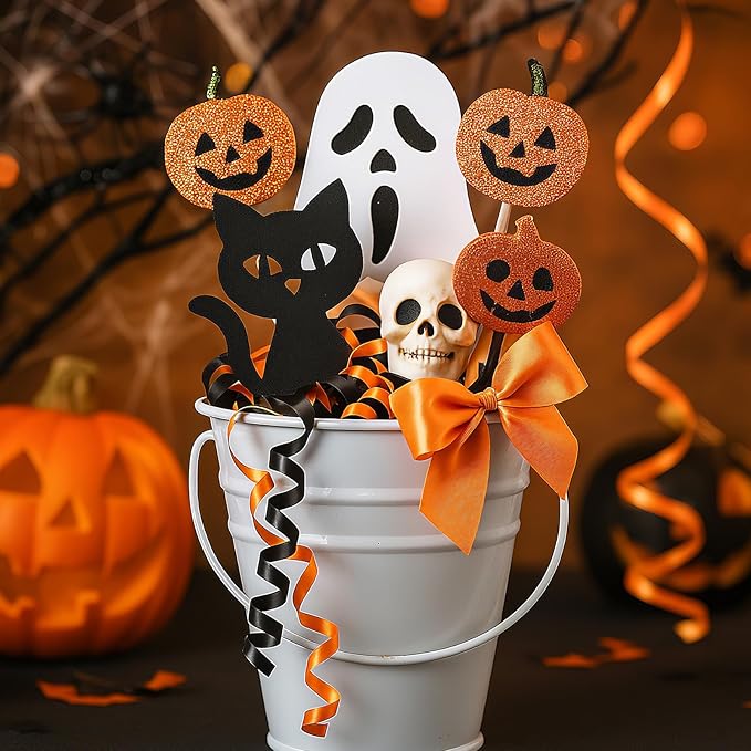 Sadnyy 12 Pcs 3.5in Small Metal Buckets with Handle, Mini Metal Pail Tin Galvanized Pail Container for Trick or Treat Flower Plant Craft Halloween Party Favors Garden Home Decoration (White)