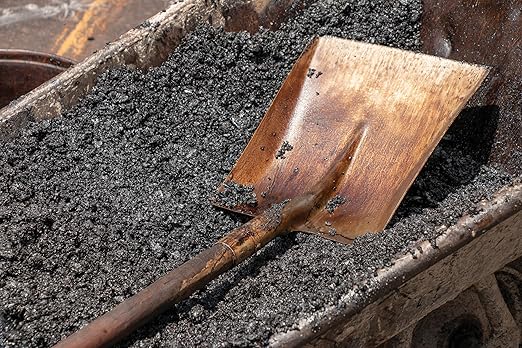 Trick Shot Asphalt Solvent and Cleaner - Biodegradable Industrial Degreaser for Paving Equipment & Tools - Eco-Friendly Remover of Tar, Tack, Sealcoating Oil, & Bitumen, Made in USA (1 Gallon Can)