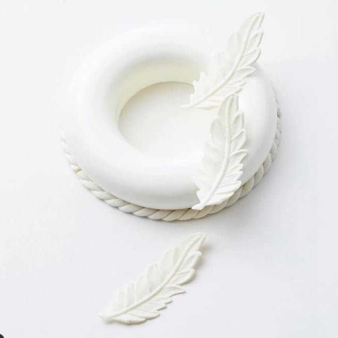 3D Hollow Leaf Fondant Lace Mold Multi Leaves Flower Candy Mold Chocolate Sugar Craft Cake Decoration Cupcake Top (I Feather_11.8 * 4.2 * 0.12inch)
