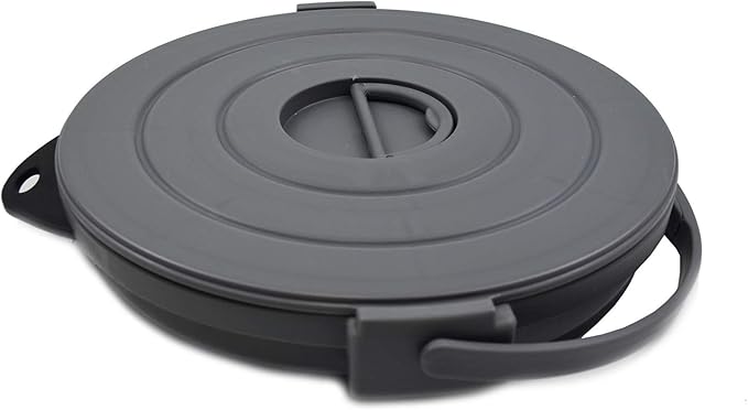 SAMMART 10L(2.64Gallon) Collapsible Fishing Bucket with Locking Lid - Foldable Round Tub - Portable Plastic Water Pail - Space Saving Outdoor Waterpot (Grey/Black)