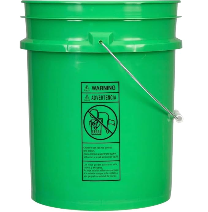 House Naturals 5 Gallon Food Grade Plastic Bucket with Air Tight Screw on Lid Made in USA Container (Green Bucket with Green Lid)