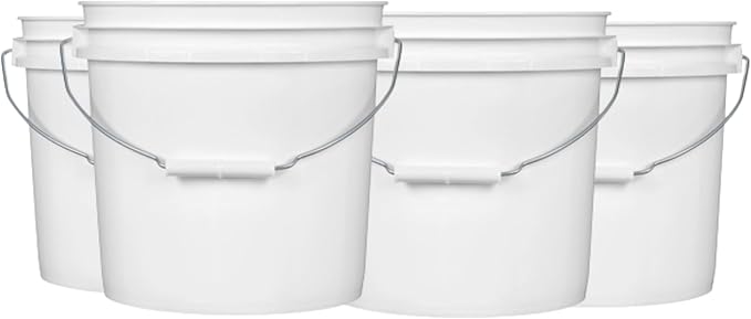 House Naturals Plastic Bucket with Screw on Lid - Food Grade 2 Gallon Container - Made in USA (Pack of 5)