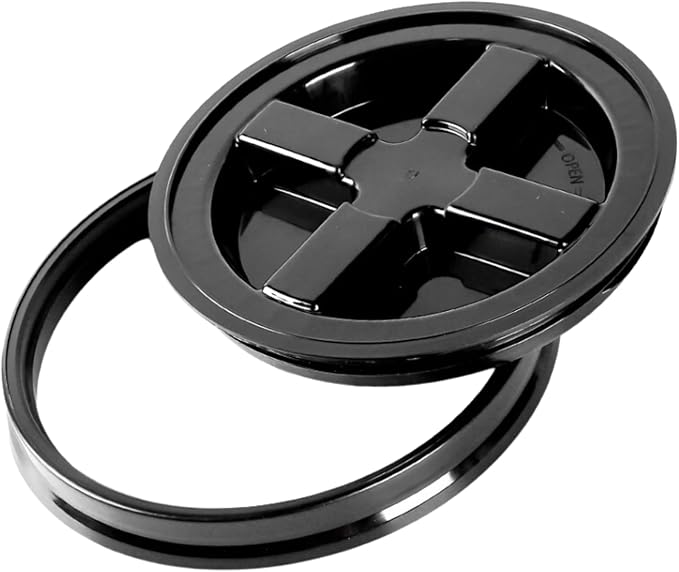 House Naturals 7 Gallon Food Grade Plastic Bucket with Airtight Screw on lid (Pack of 3 containers) Made in USA