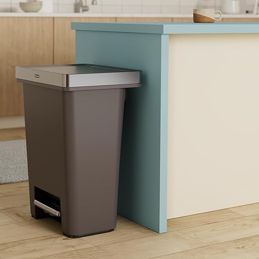 Rubbermaid Premier High-Capacity Step-On Trash Can, 19 Gallon, Single or Dual Stream Trash or Recycling, Charcoal, Stainless-Steel Rim, Lid Lock, Quiet Lid, for Home/Kitchen/Garage/Apartment