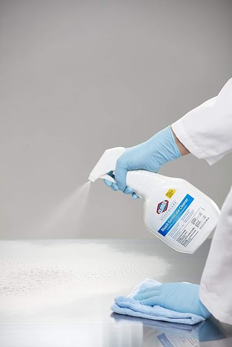 Clorox Healthcare Bleach Germicidal Cleaner Spray, 32 Fluid Ounces (Package May Vary)