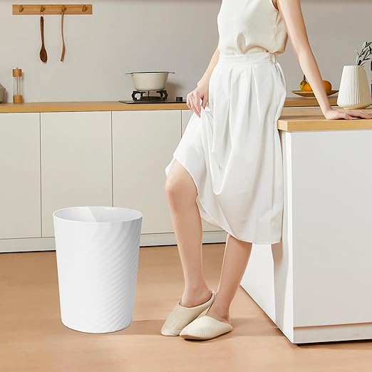 Small Trash Can - Plastic Waste basketbin for Office,Home,Bathroom,Kitchen - 1.8 Gallon - White