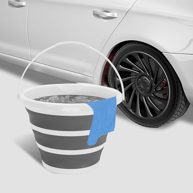 Collapsible Water Bucket with Handle. 2.6-Gallon Capacity, Designed for Outdoor Car Washing, Fishing, and Household Cleaning. Portable and Space-Saving