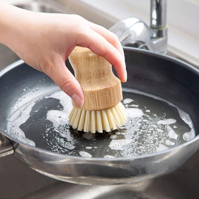 5 Pack Natural Bamboo Cleaning Brush Set, Pot Dish Scrub Brush with Handle and Flannel Bag Kitchen Brushes for Cast Iron Pots, Pans, Vegetable and Kitchen Cleaning