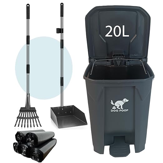 Dog Poop Trash Can Outside with Metal Rake & Tray – 20L Outdoor Pet Waste Bin with Foot Pedal Lid & 100 Bags – Waterproof Odor Control Heavy Duty Pooper Scooper for Yard & Large Dogs