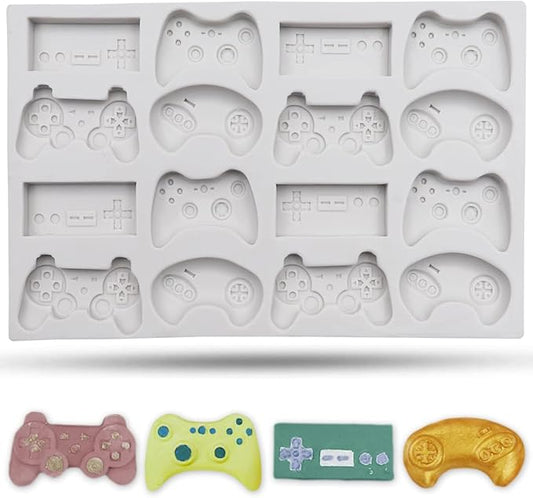 Sakolla Game Controller Silicone Molds, 16 Cavity Non Stick Video Game Controller Molds for Chocolate, Candy, Cake Decoration, Cake Pops, Resin
