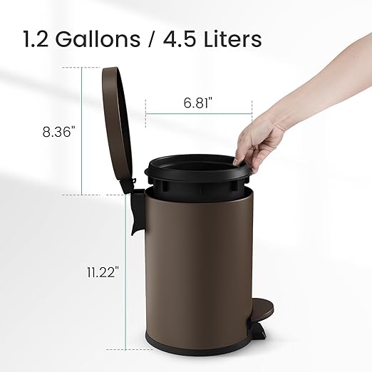 Cesun 1.2 Gallons Small Brown Trash Can, Bathroom Garbage Can with Lid and Foot Pedal, Mini Round Wastebasket for Bathroom, Bedroom, Office, 4.5 Liters / 1.2 Gallons, Brown