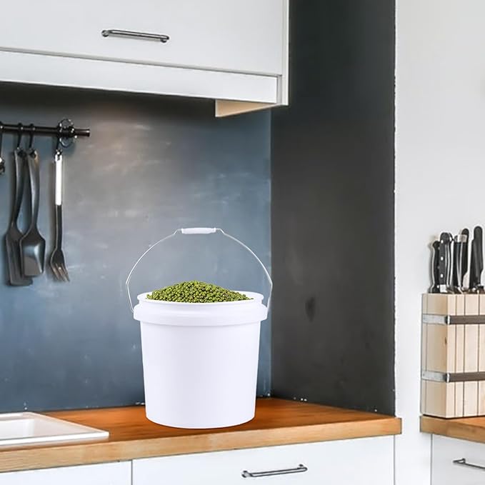 4 Gallon Plastic Round Bucket Pail with Lid, 4-Pack Food Storage Buckets with Handles, White