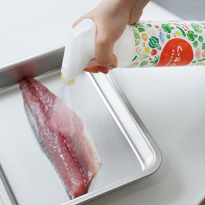 "Veggie Safe" Food Cleaning Solution Spray (400ml / 13.5 fl oz), 1 BottlePerfect for Removing Pesticides from Vegetables, Neutralizing Odors from Seafood, Washing Rice, and Wiping Kitchen Surfaces