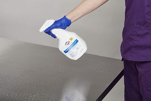 Clorox Healthcare Bleach Germicidal Cleaner Spray, 32 Fluid Ounces (Package May Vary)