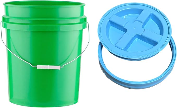 House Naturals 5 Gallon Food Grade Plastic Bucket with Air Tight Screw on Lid Made in USA Container (Green Bucket with Aqua Lid)