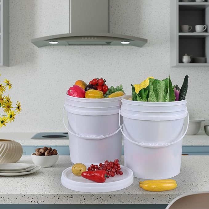 4 Packs Food Grade Bucket Pail with Plastic Handles and Lid, Plastic Bucket Pail Container with Lid, 7 Gallon, White