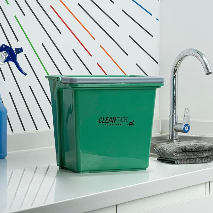 Restaurantware-Clean Tek Professional 6 Quart Cleaning Bucket, 1 Utility Pail with Handle - Heavy-Duty, Portable, Green Plastic Washing Pail, Perfect for Household, Outdoor, Car Wash and More