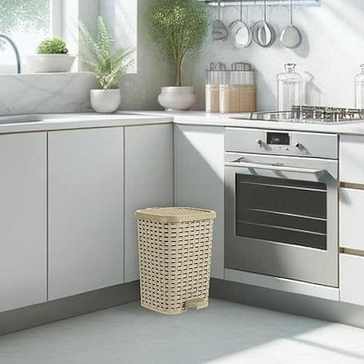 Superior Performance Inc 3.1 Gal. Rattan Style Compact Trash Can (Beige and Brown)