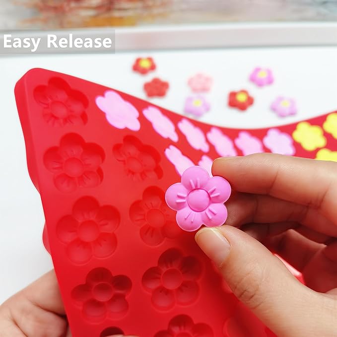 Small Flower Candy Molds Silicone Chocolate Gummy Molds, Blossom Silicone Fondant Cake Mold Mint Molds with Scraper (flower)