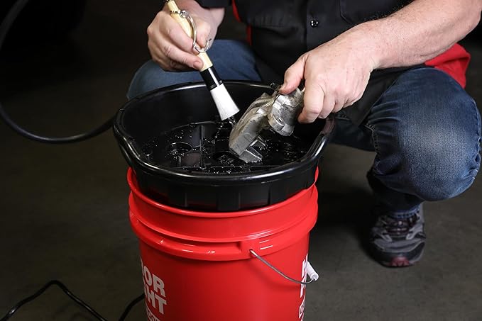 ARES 70922 - Portable Parts Washer - Easily Fits 5 Gallon Buckets - Degrease Small Parts and Tools