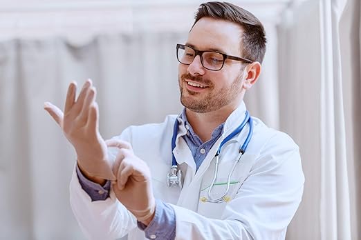 CARE PLUS Vinyl Gloves Clear Large Size 100 Count | Heavy Duty, Non-Sterile, Powder-Free, Latex-Free Rubber | Food Prep, Kitchen & Cleaning Gloves, Ideal for Professional Use