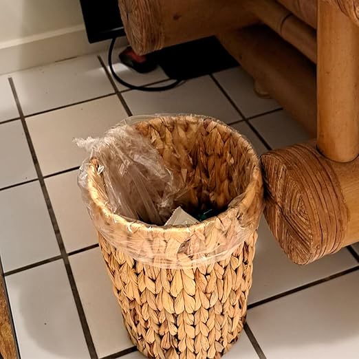 Wicker Trash Can, Bathroom Wicker Trash Can with Built-in Handle、Handwoven Water Hyacinth Trash, Living Room, Office, Kitchen, RV (1 Pack)