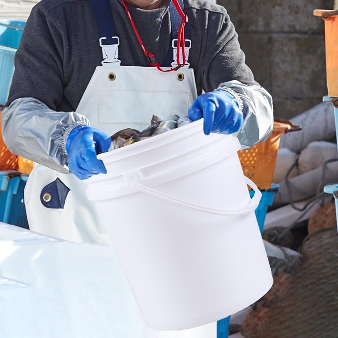 Teyyvn 7 Gallon White Plastic Food Bucket with Handles and Lid, Set of 4 Food Storage Pail Multipurpose Bucket with Lid