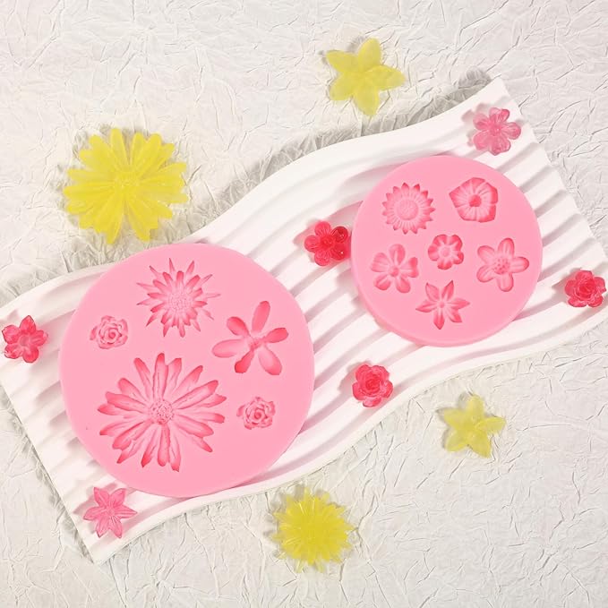 5 Pcs Daisy Flower Fondant Molds, Reusable Narcissus Flowers Chocolate Silicone Molds for Cupcake Decoration, Cookie Candy Dough Glue UV Resin Clay, Thanksgiving Mother's Day Gift