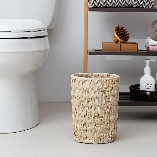 GRANNY SAYS Small Wicker Trash Can, 2 Gallon Bathroom Waste Basket, Small Bathroom Garbage Can, Plastic Trash Basket for Decor, Round Wastebaskets for Office, Bedroom, Cabinet