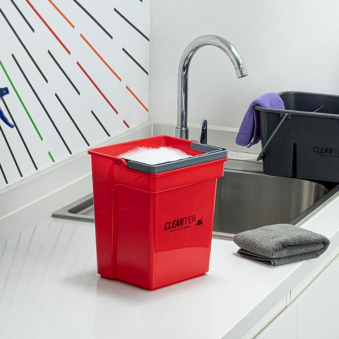 Restaurantware-Clean Tek Professional 4 Quart Cleaning Bucket, 1 Utility Pail with Handle - Heavy-Duty, Portable, Red Plastic Washing Pail, Perfect for Household, Outdoor, Car Wash and More