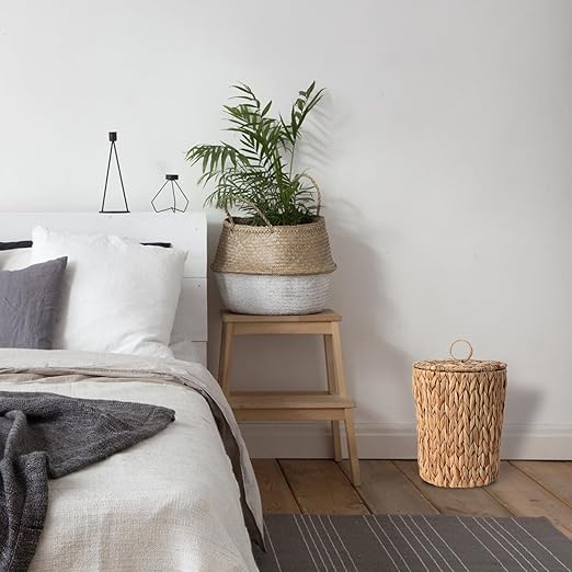 3 Gallons Wicker Waste Basket with Lid and Liner - Wicker Trash Can for Bedroom, Bathroom, Kitchen, Living Room - Boho Handwoven Water Hyacinth Garbage Can with Lid for Home, Office