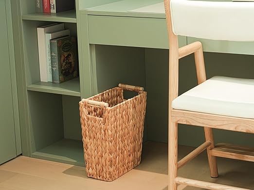 6 Gallon Wicker Trash Can with Wooden Handle,Wicker Waste Basket for Bathroom,Bedroom,Large Narrow Water Hyacinth Trash Basket,Rattan Boho Decor Farmhouse Bathroom Trash Can