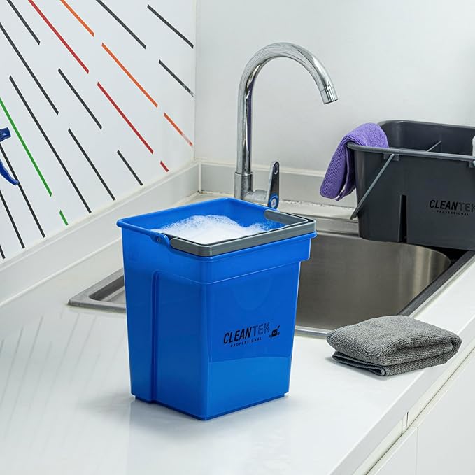 Restaurantware-Clean Tek Professional 4 Quart Cleaning Bucket, 1 Utility Pail with Handle - Heavy-Duty, Portable, Blue Plastic Washing Pail, Perfect for Household, Outdoor, Car Wash and More