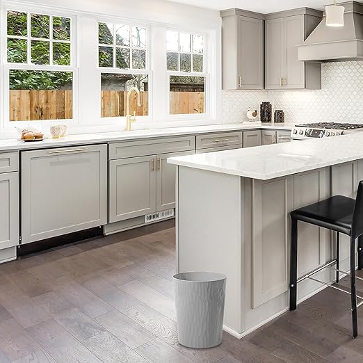 UUJOLY Small Trash Can Wastebasket Garbage Can Container Bins for Bathrooms,Bedroom Room, Kitchens, Offices, Kids Rooms, Dorms, 3 Pack, Grey