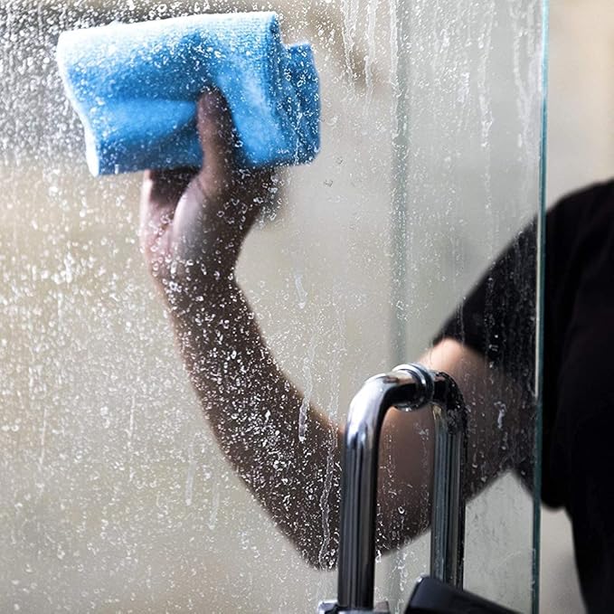 Zep Shower Tub and Tile Cleaner 32 oz ZUSTT32 (Case of 4) - No Scrub Pro Formula Breaks up Tough Buildup on Contact