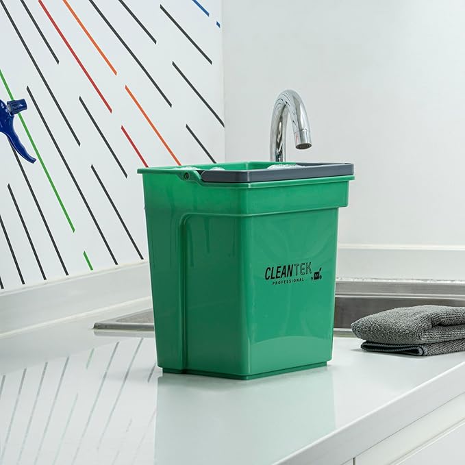 Restaurantware-Clean Tek Professional 4 Quart Cleaning Bucket, 1 Utility Pail with Handle - Heavy-Duty, Portable, Green Plastic Washing Pail, Perfect for Household, Outdoor, Car Wash and More