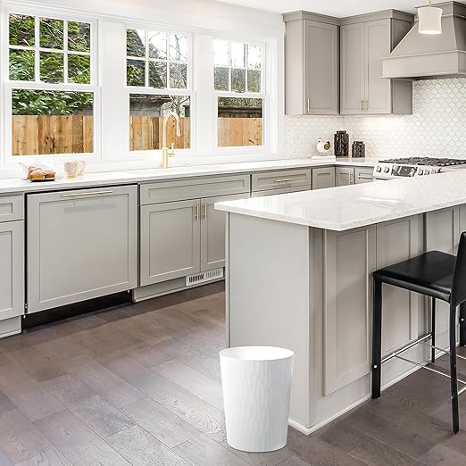 UUJOLY Small Trash Can Wastebasket Garbage Can Container Bins for Bathrooms,Bedroom Room, Kitchens, Offices, Kids Rooms, Dorms, 3 Pack, White