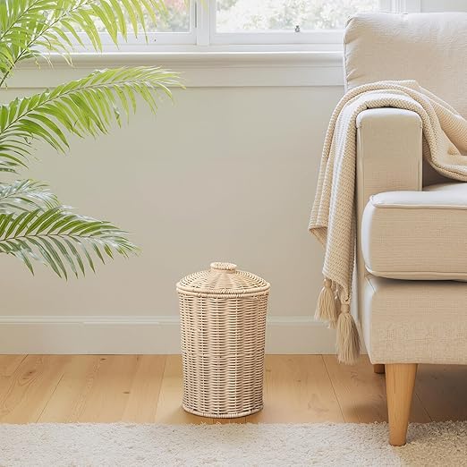 GRANNY SAYS Wicker Small Bathroom Trash Can with Lid, 2 Gallon Cute Decorative Waste Basket for Bedroom and Dorm, Office Garbage Cans for Under Desk, Mini Round Trash Bin for Decor, Off White