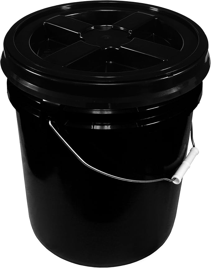 Black 5 Gallon 90 mil Bucket with Gamma Seal Lid (Black)