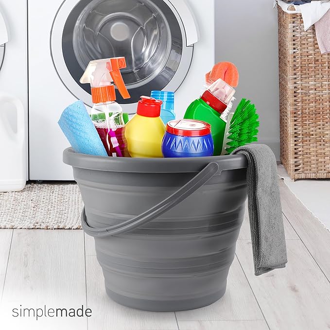 SIMPLEMADE Collapsible Bucket Cleaning Set - Includes 2 Foldable Buckets, Spray Bottle, Rag, Scrubbing Brush and Sponge - Holds Up to 10 liters, Easy Storage, All-Purpose Cleaning Solution