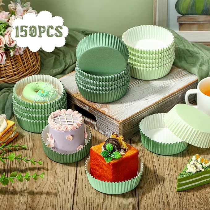 Uiifan Disposable Round Cupcake Liners Paper Baking Cups Wrappers Cupcake Paper Microwave Oven Safe Bakeware Mold for Snacks Cakes(Green,150 Pcs)