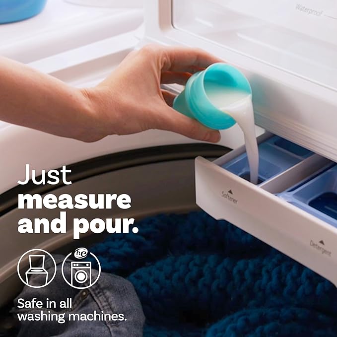 Downy Soft, 2 in 1 Soft and Fresh Liquid Fabric Softener, Cool Cotton, 140 fl oz, 190 Loads, Fabric Conditioner Liquid Provides Softness and Freshness for Fabrics