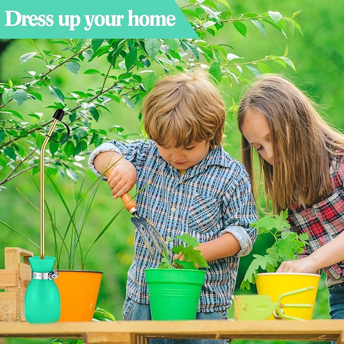 Boao Diatomaceous Earth Powder Duster Bulb Duster Sprayer 3.5 oz with Long Copper Garden Powder Applicator Dispenser for Organic Gardening Agricultural Supplies(Light Green)