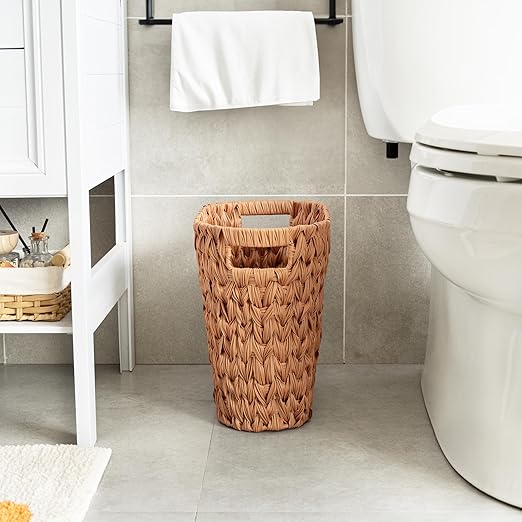 GRANNY SAYS Wicker Trash Can, Bathroom Trash Can with Handles, Wicker Waste Basket for Bathroom, Waste Basket for Bedroom, Decorative Boho Trash Can, 19 Liters/5 Gallons, 1-Pack Caramel Orange