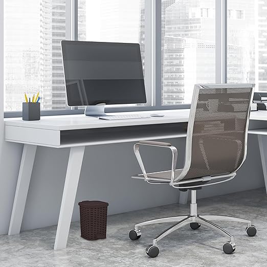 Superio Mini Trash Can with Foot Pedal Small Outdoor Garbage Can with Lid, 1.5 Gallon Plastic Waste Basket for Bathroom, Bedroom, Kitchen, Office, Patio (Wicker Brown 6 QT.)